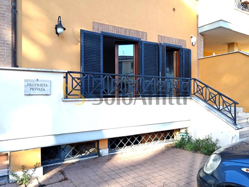 appartamento in affitto a Fiumicino in zona Isola Sacra
