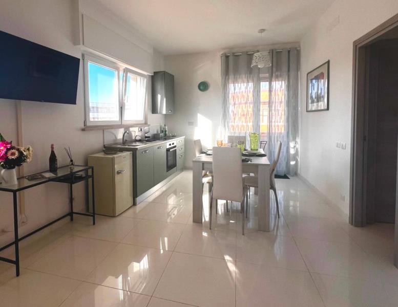 appartamento in affitto a Fiumicino in zona Isola Sacra