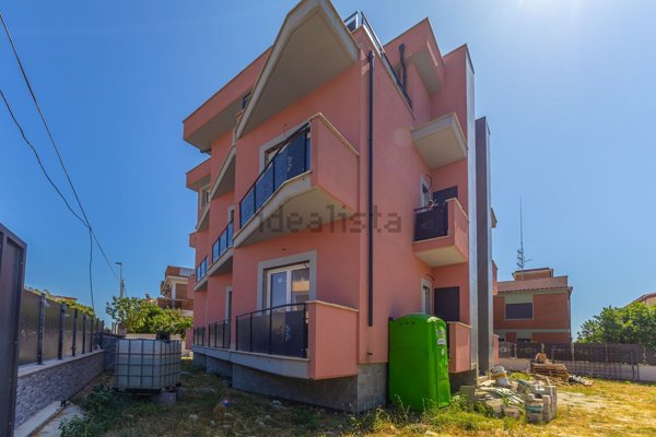 casa indipendente in affitto a Fiumicino