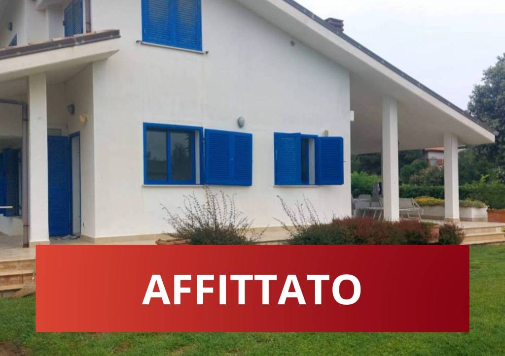 casa indipendente in affitto a Fiumicino in zona Fregene