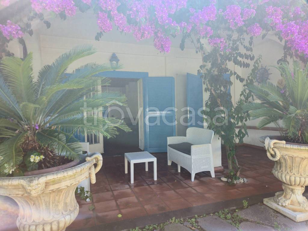 casa indipendente in affitto a Fiumicino in zona Fregene