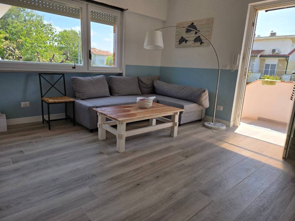 casa indipendente in affitto a Fiumicino in zona Fregene
