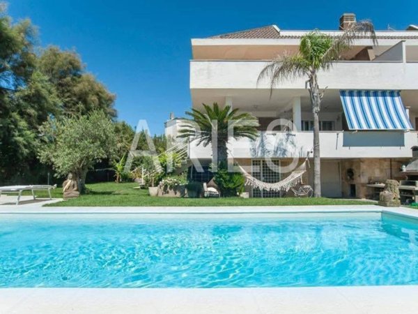 casa indipendente in affitto a Fiumicino in zona Isola Sacra