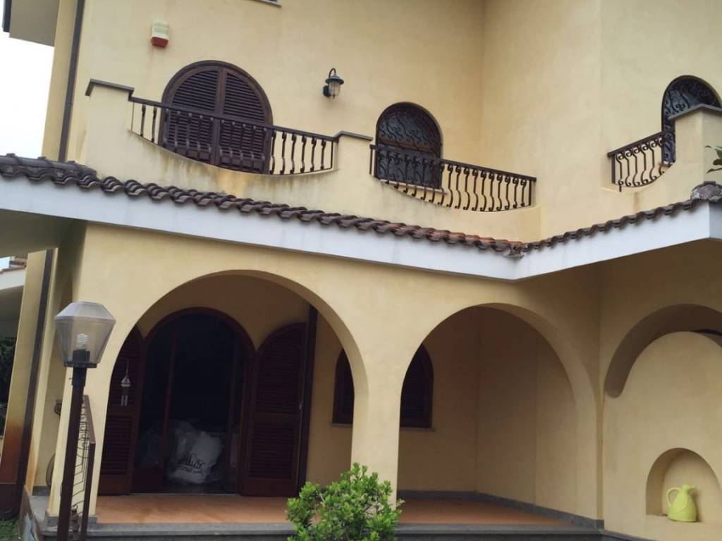 casa indipendente in affitto a Fiumicino in zona Fregene