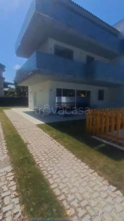 casa indipendente in affitto a Fiumicino in zona Fregene