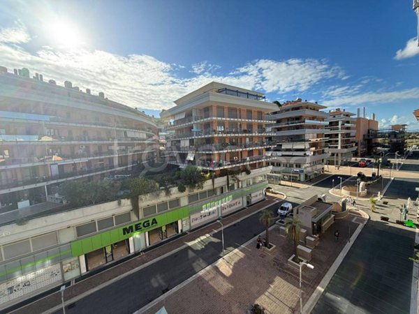 appartamento in affitto a Fiumicino in zona Isola Sacra