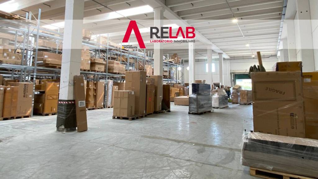 locale commerciale in affitto a Fiumicino