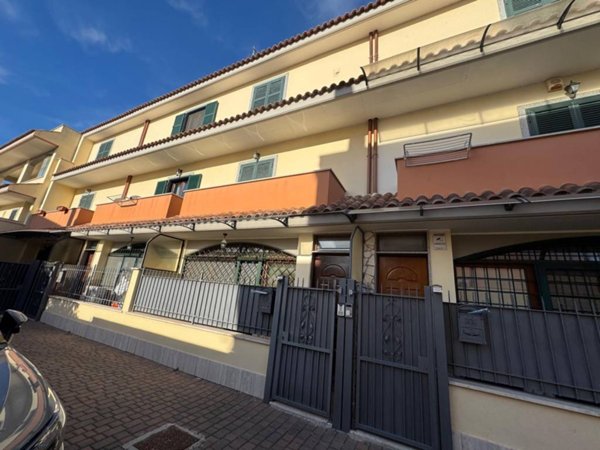 casa indipendente in affitto a Fiumicino in zona Isola Sacra