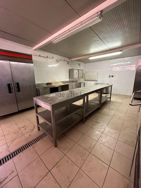 locale commerciale in affitto a Fiumicino in zona Maccarese