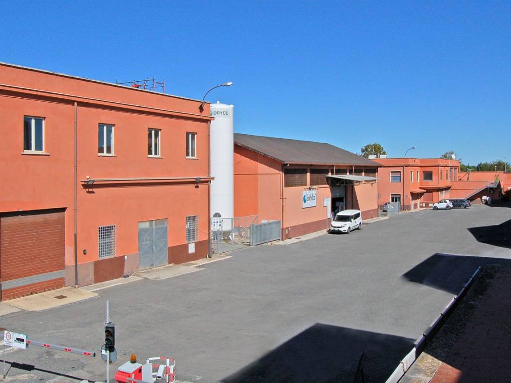 ufficio in affitto a Fiumicino in zona Isola Sacra