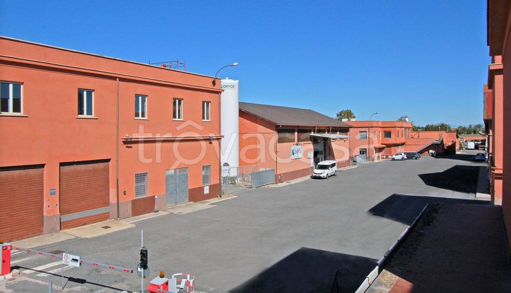 ufficio in affitto a Fiumicino in zona Isola Sacra