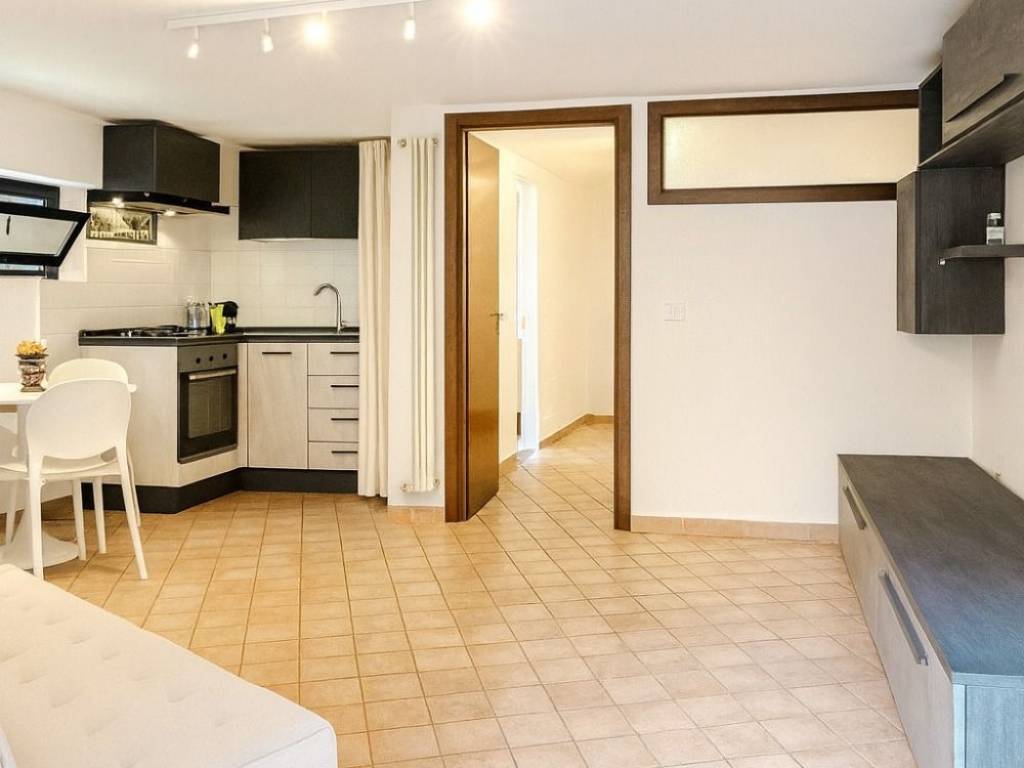 appartamento in affitto a Fiumicino in zona Isola Sacra