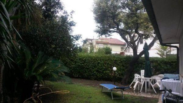 casa indipendente in affitto a Fiumicino in zona Fregene