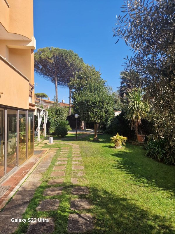 casa indipendente in affitto a Fiumicino