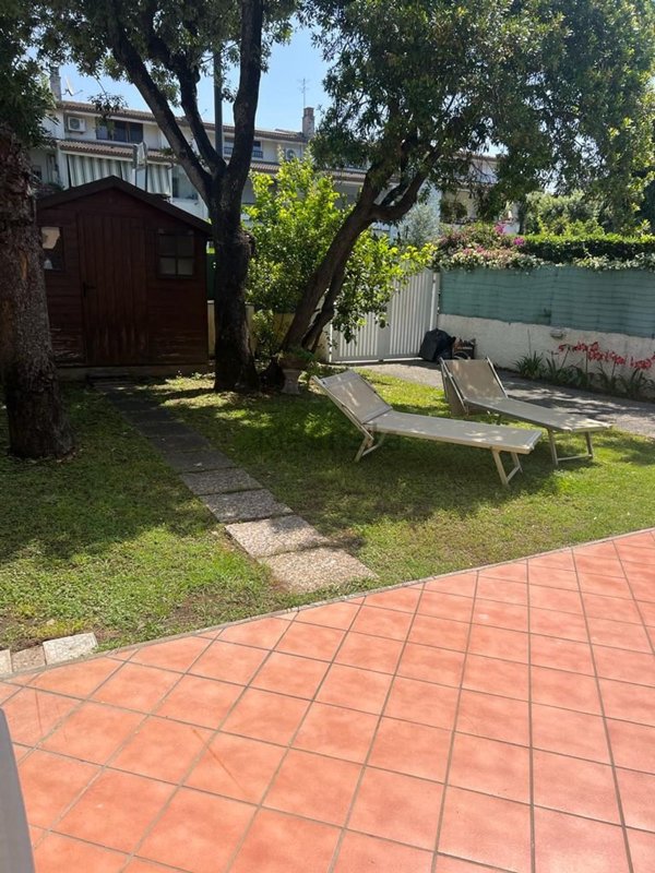 casa indipendente in affitto a Fiumicino in zona Fregene