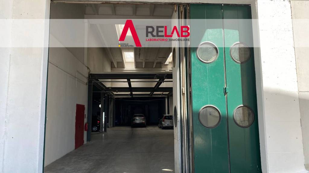 locale commerciale in affitto a Fiumicino