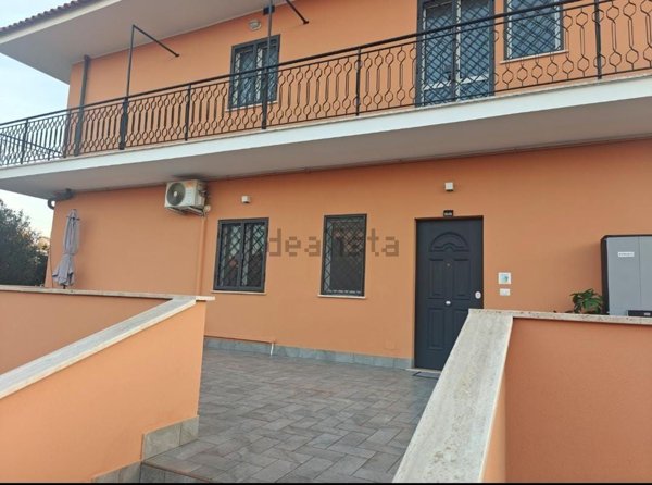 appartamento in affitto a Fiumicino in zona Isola Sacra