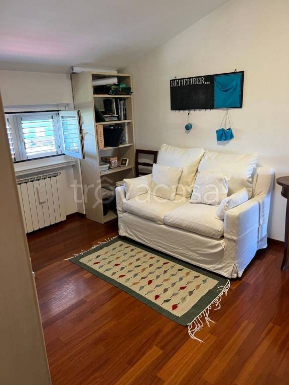 casa indipendente in affitto a Fiumicino in zona Fregene