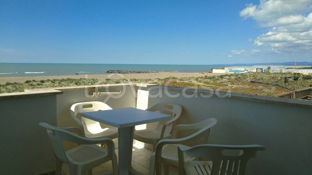 appartamento in affitto a Fiumicino in zona Focene