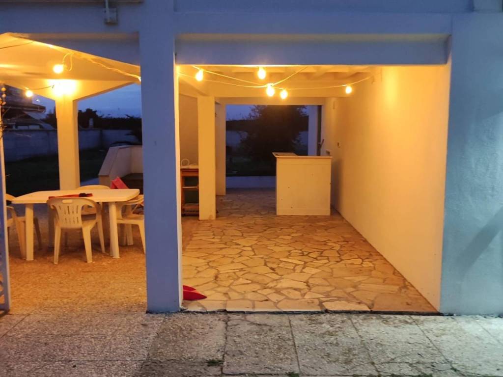 casa indipendente in affitto a Fiumicino in zona Focene