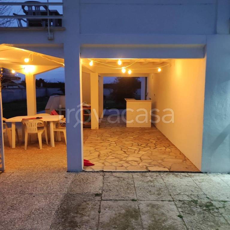 casa indipendente in affitto a Fiumicino in zona Focene