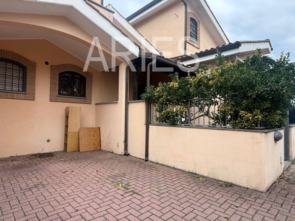casa indipendente in affitto a Fiumicino in zona Isola Sacra