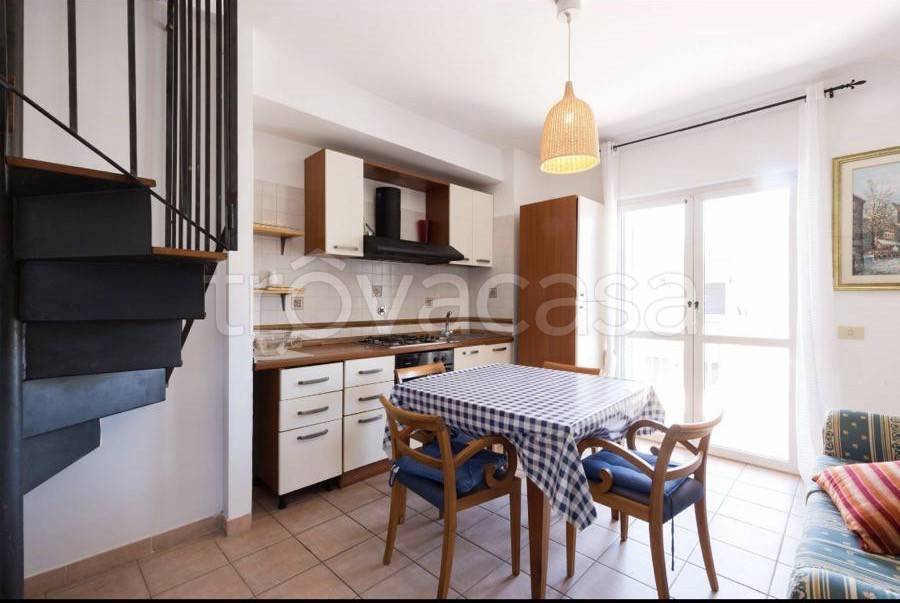 mansarda in affitto a Fiumicino in zona Fregene