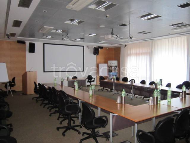 ufficio in affitto a Fiumicino in zona Maccarese