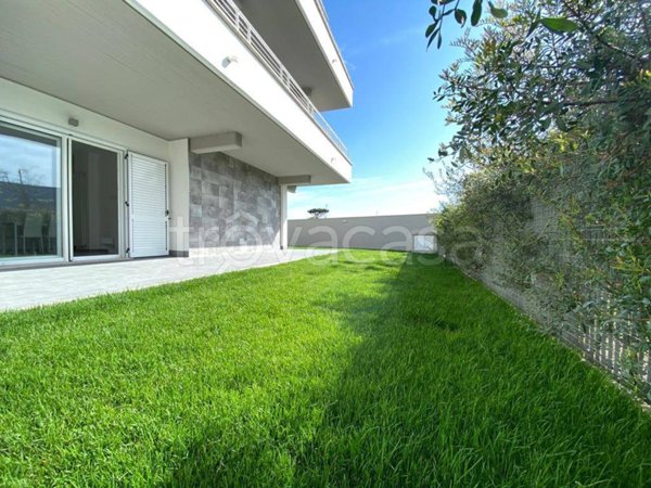 appartamento in affitto a Fiumicino in zona Fregene