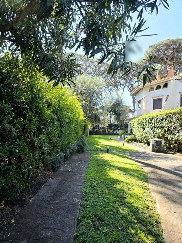 casa indipendente in affitto a Fiumicino in zona Fregene