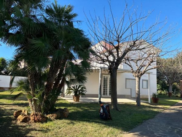 casa indipendente in affitto a Fiumicino in zona Fregene