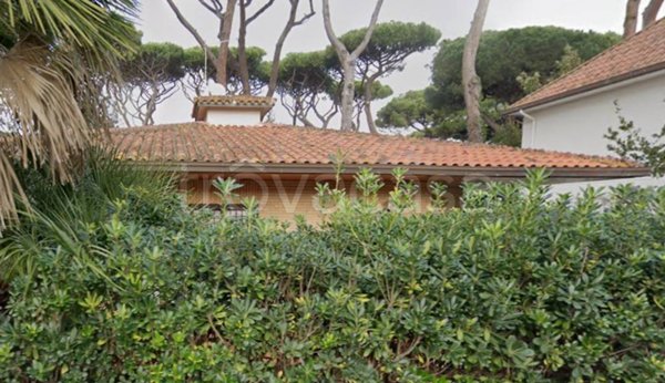 casa indipendente in affitto a Fiumicino in zona Fregene