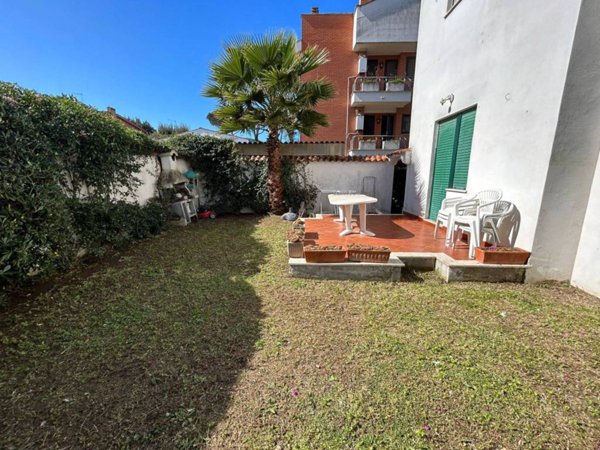 appartamento in affitto a Fiumicino in zona Fregene