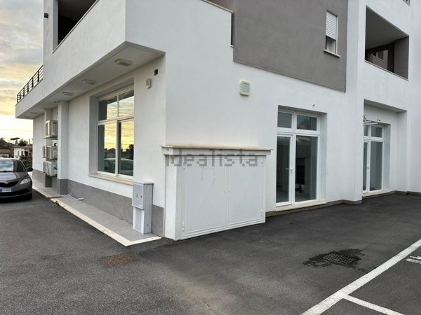 ufficio in affitto a Fiumicino in zona Aranova