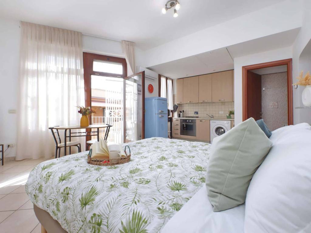 appartamento in affitto a Fiumicino in zona Isola Sacra