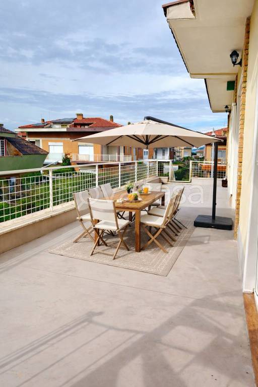 appartamento in affitto a Fiumicino in zona Fregene