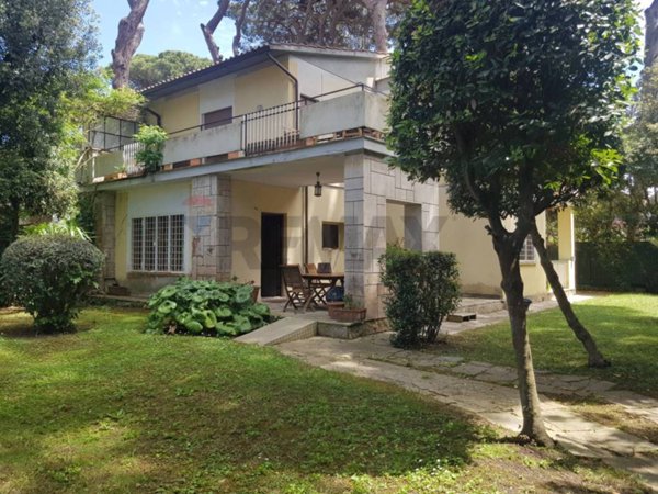 appartamento in affitto a Fiumicino in zona Fregene