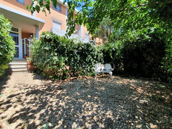 villa in affitto a Fiumicino in zona Fregene