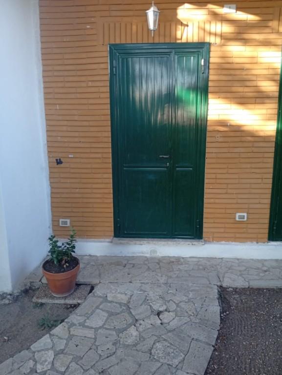 appartamento in affitto a Fiumicino in zona Fregene