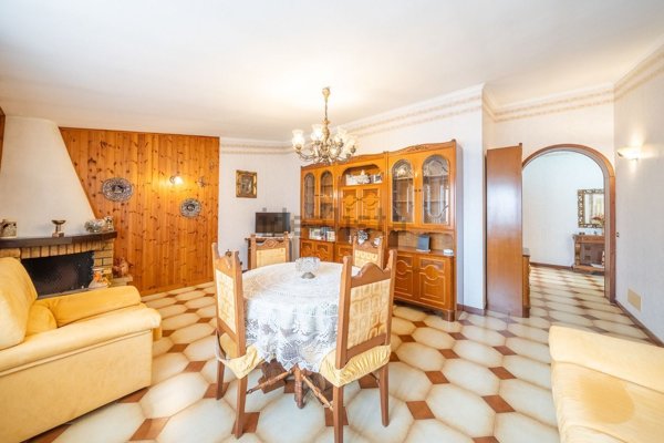 appartamento in affitto a Fiumicino in zona Isola Sacra