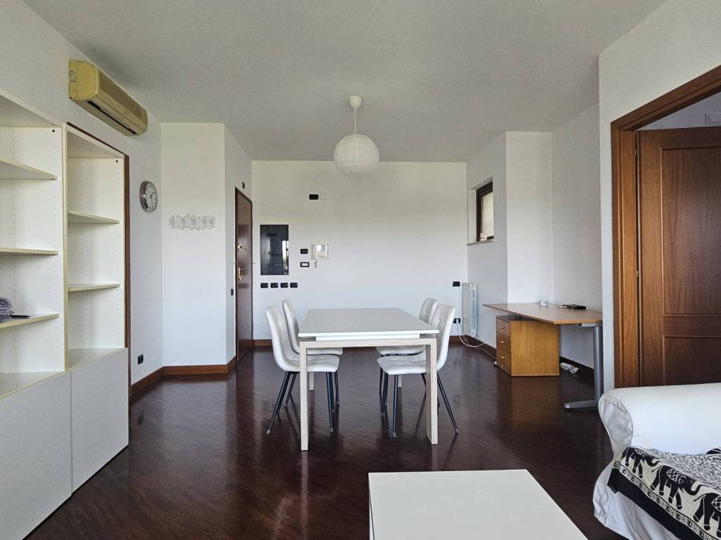 appartamento in affitto a Fiumicino in zona Isola Sacra