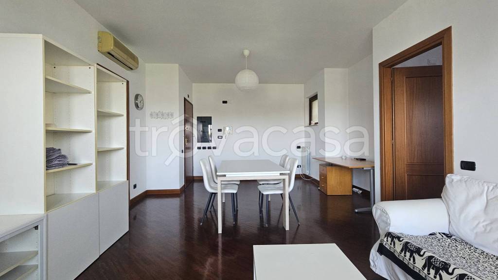 appartamento in affitto a Fiumicino
