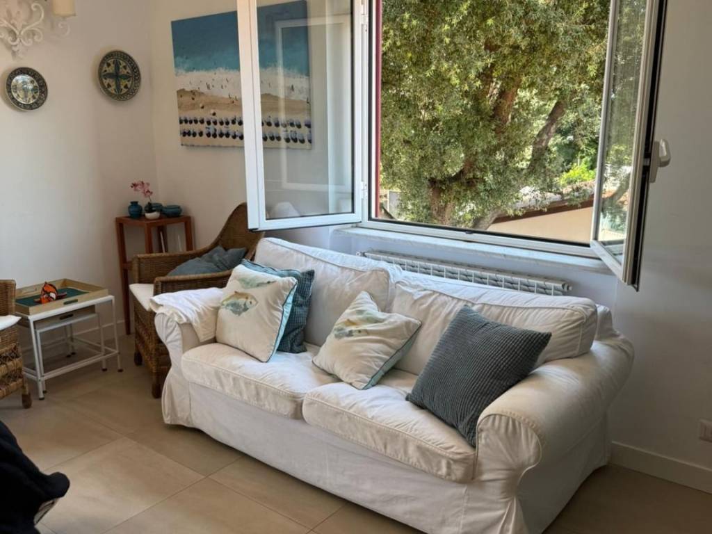 appartamento in affitto a Fiumicino in zona Fregene