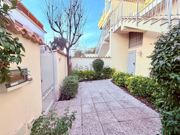 appartamento in affitto a Fiumicino in zona Fregene