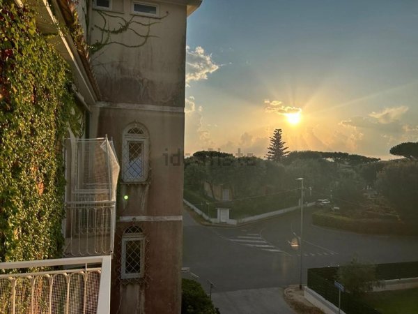 appartamento in affitto a Fiumicino in zona Fregene