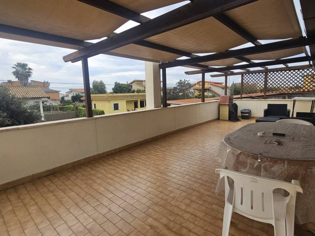 appartamento in affitto a Fiumicino in zona Focene