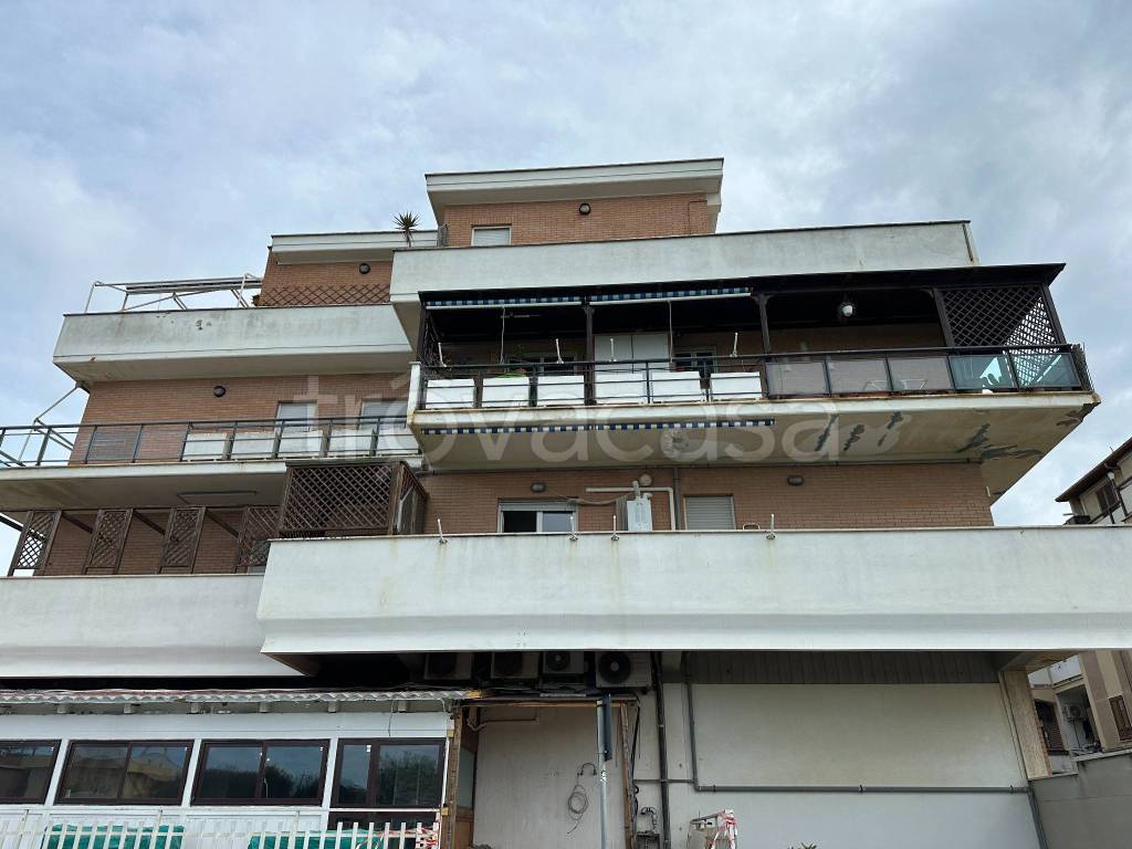 appartamento in affitto a Fiumicino in zona Passo Oscuro