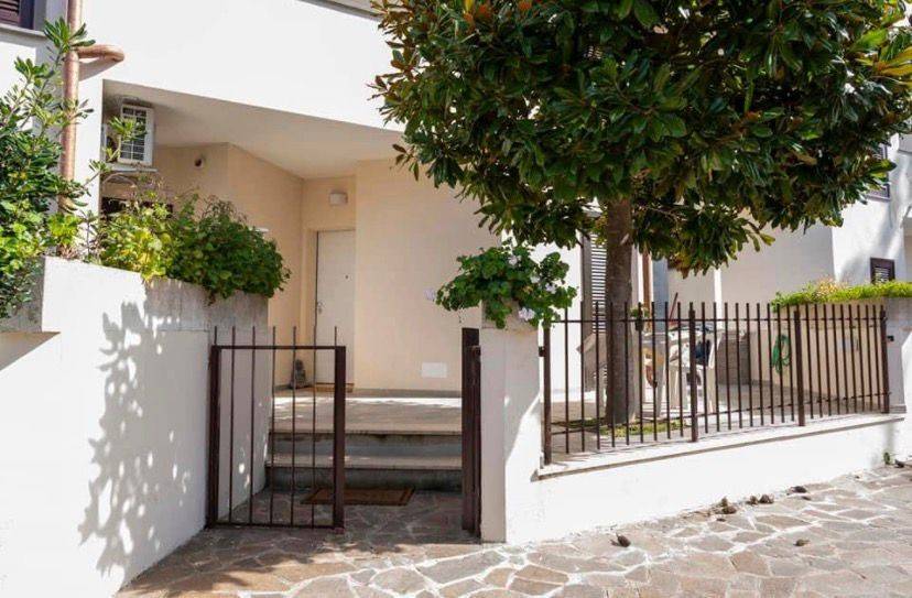 casa indipendente in affitto a Fiumicino in zona Fregene