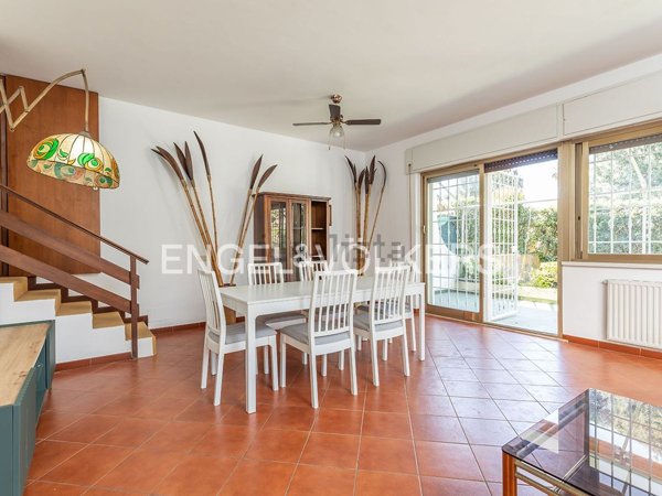 casa indipendente in affitto a Fiumicino in zona Fregene