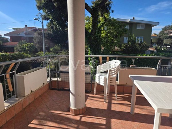 appartamento in affitto a Fiumicino in zona Fregene